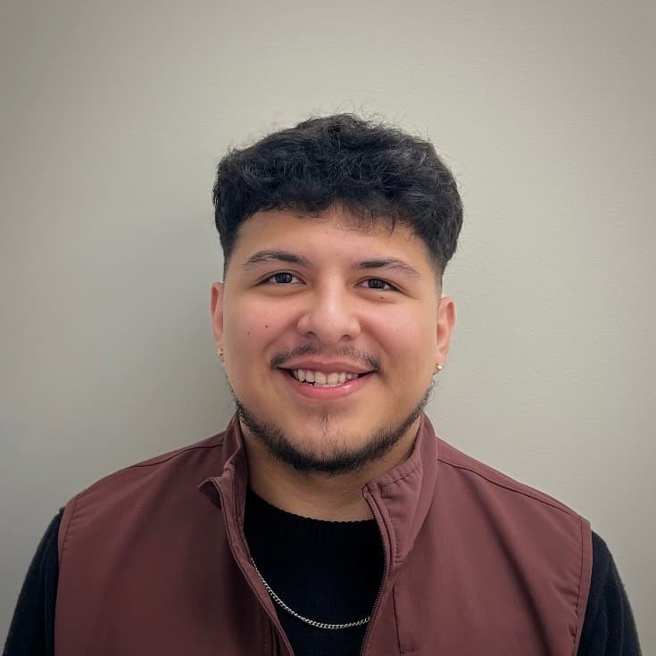 Headshot of Jorge
